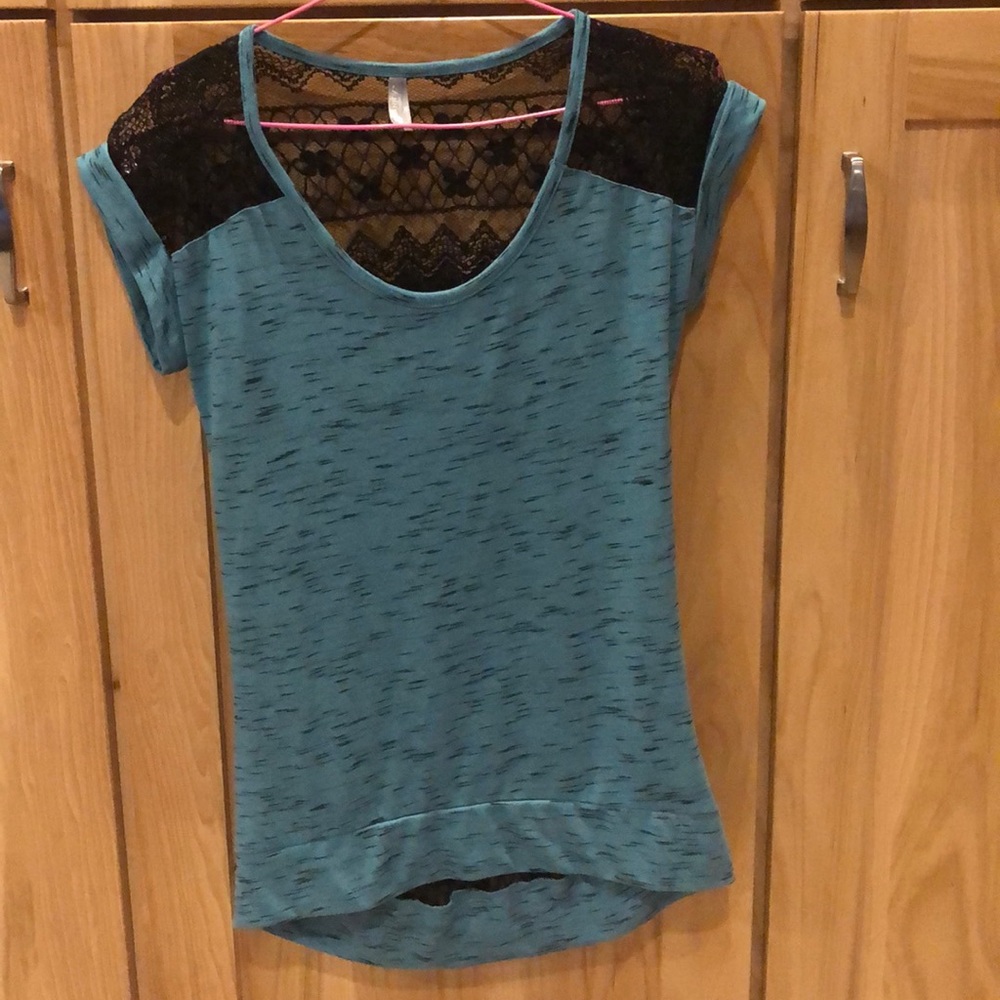 Sexy maurice’s top